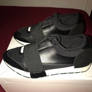 Balenciaga race runner sneakers